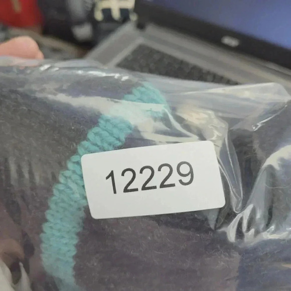 Vintage Lord & Taylor Men's L 100% Wool Shetland Crewneck Sweater Gray  7PT - Picture 7 of 7